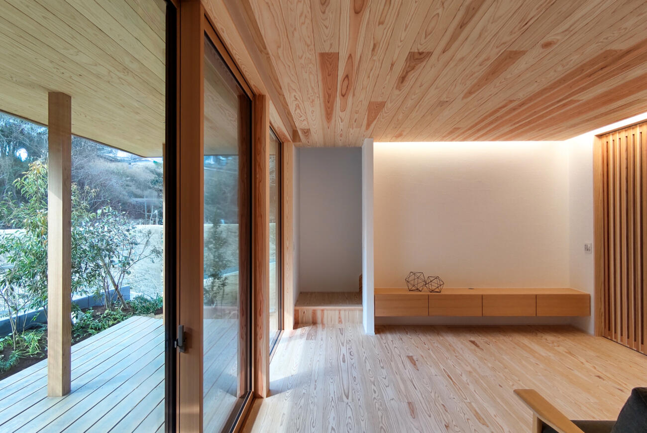 木に包まれ、自然とつながる暮らし